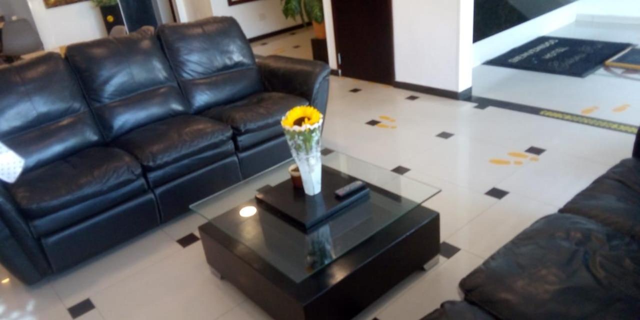 Hotel Arena Plaza Bogota Bagian luar foto